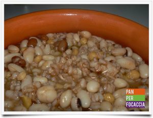 Minestra di farro ceci e fagioli